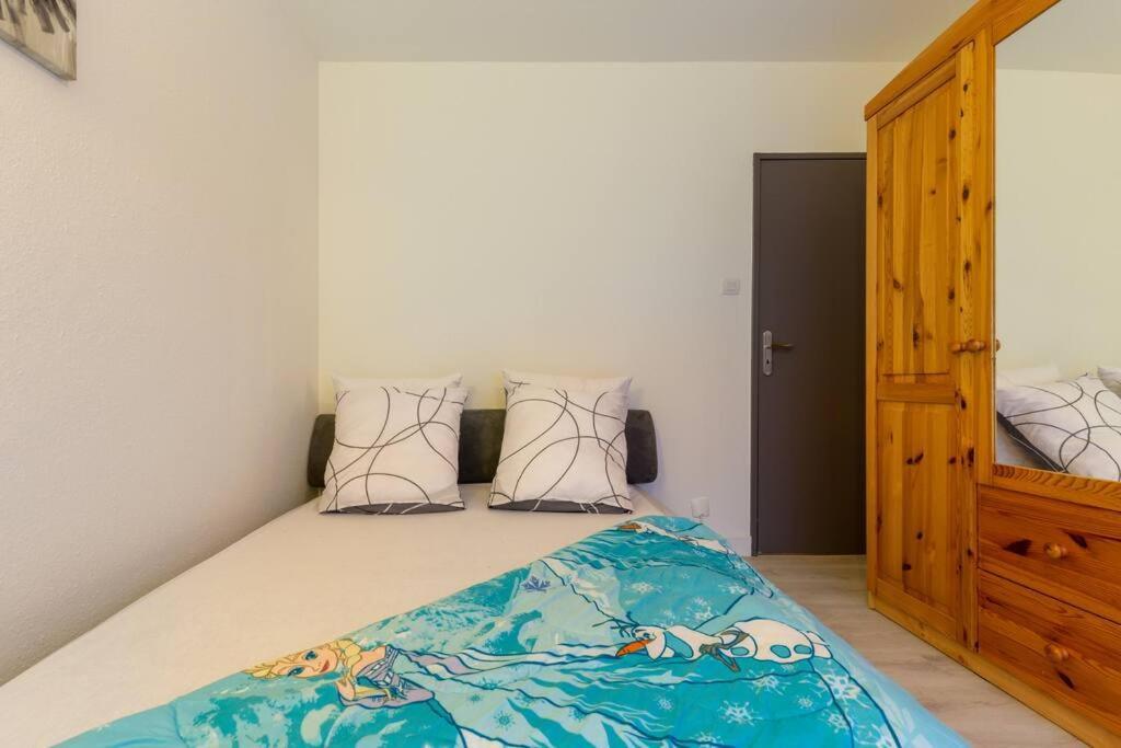Superbe appartement spacieux avec parking gratuit Illzach Extérieur photo
